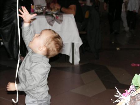 h� reviens le ballon !!!! lol